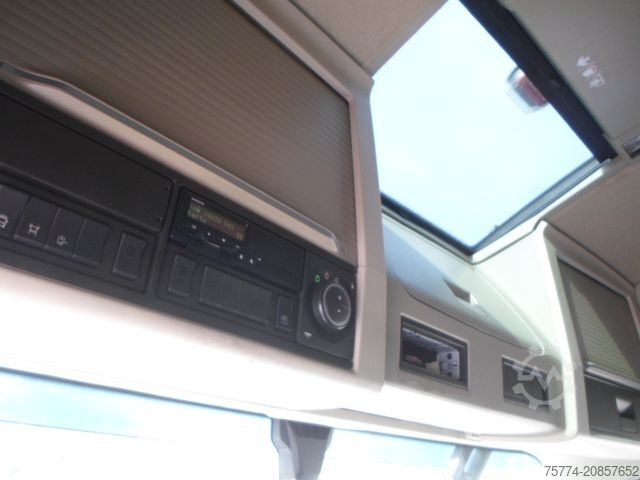 Standard tractor unit VOLVO FH 500/ Globetrotter