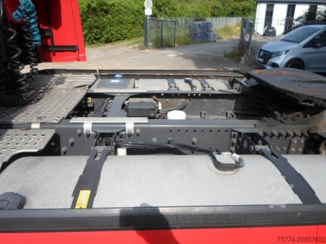 Standard tractor unit VOLVO FH 500/ Globetrotter