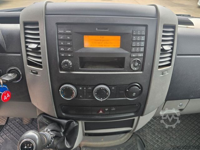 Sklápěcí dodávka MERCEDES-BENZ SPRINTER 316 CDI*DOKA*DREISEITENKIPPER * KLIMA *