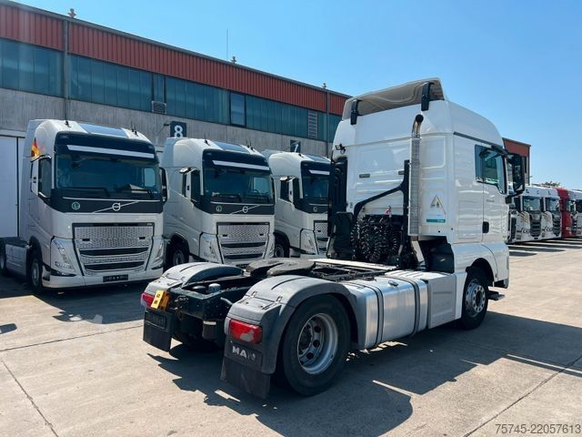 Standard nyergesvontató MAN TGX 18.480 * RETARDER * EURO 6 * NAVI* ACC