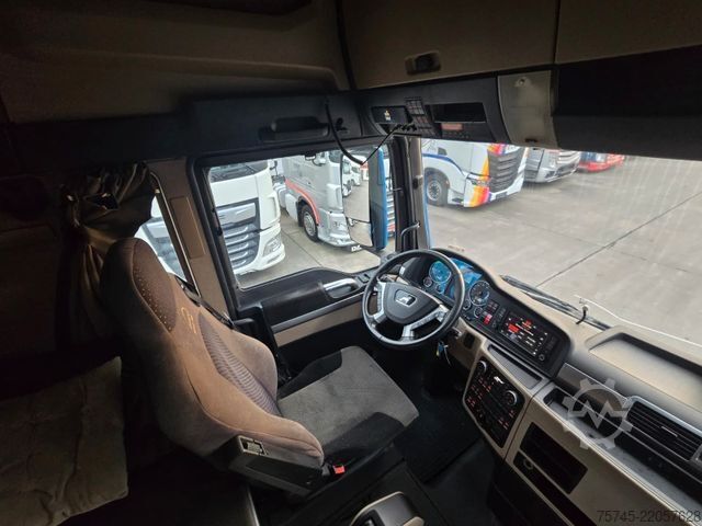 Standardowy ciągnik siodłowy MAN TGX 18.510 *2X VORHANDEN*ACC*2X TANK * RETARDER