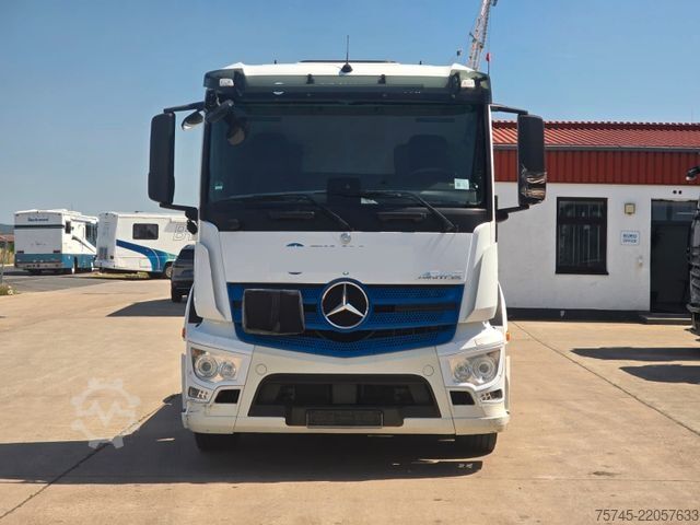 Standardní tahač MERCEDES-BENZ ANTOS 1840 * ACC * ADR * ALCOA * RETARDER *KLIMA