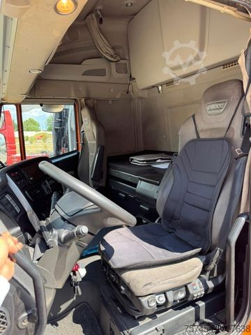 Standardowy ciągnik siodłowy IVECO STRALIS 460 * HI-WAY * RETARDER*ALCOA*STANDKLIMA