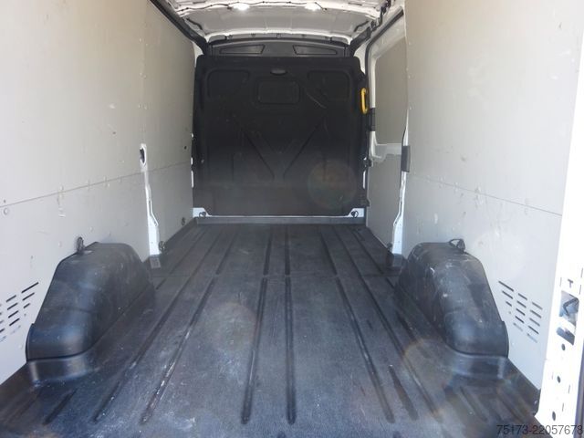 Dobozos furgon FORD Transit Kasten 350 L3H2 Trend 130PS Klima Tempom