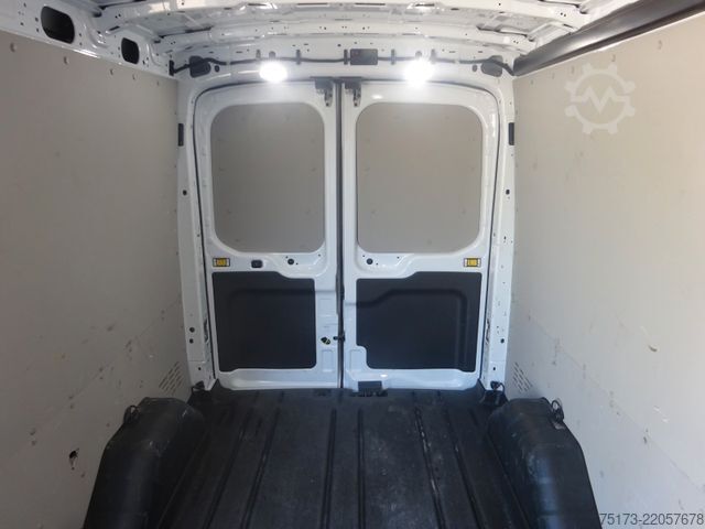 Dobozos furgon FORD Transit Kasten 350 L3H2 Trend 130PS Klima Tempom