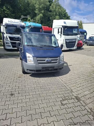 Kleinbus Ford Transit 300
