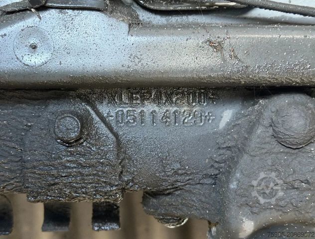 Skříňový nákladní automobil SCANIA P230 EURO 3 AIRCO MANUAL GEARBOX VAN BEURDEN ISO