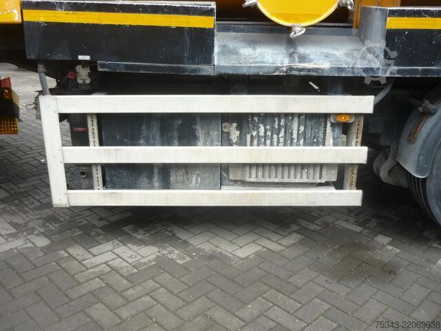 Zuigvoertuig DAF XF 410 ROC 16.30 Droge stoffen oplegger