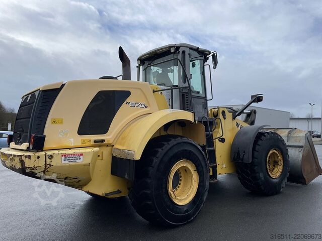 Radlader New Holland W270B