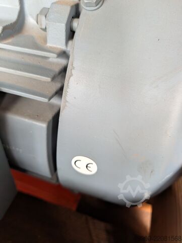 Κινητήρας γραναζιών SEW-EURODRIVE RF802 DV160L4