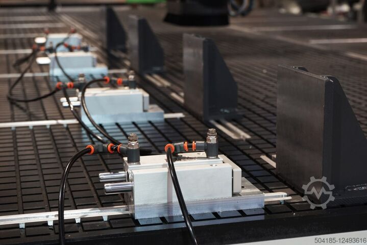 Centrum obróbcze SERON PRO+