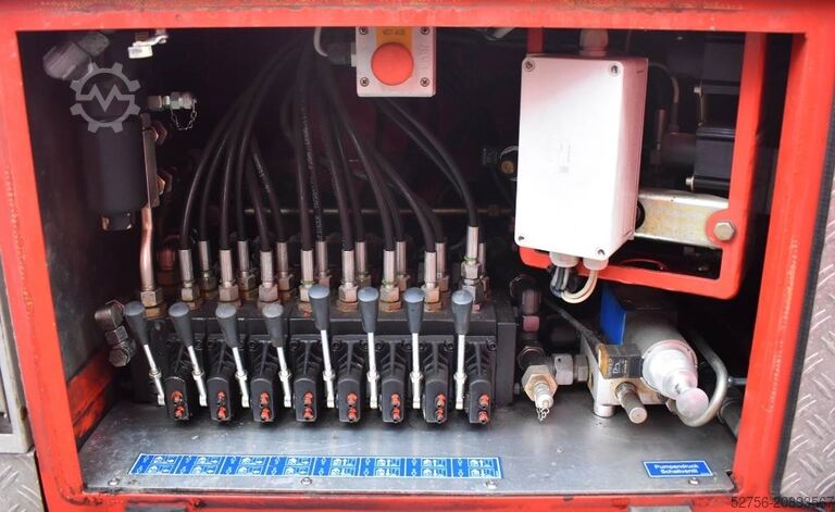 Vrachtwagenhoogwerker Palfinger TKA 28 KS Bison