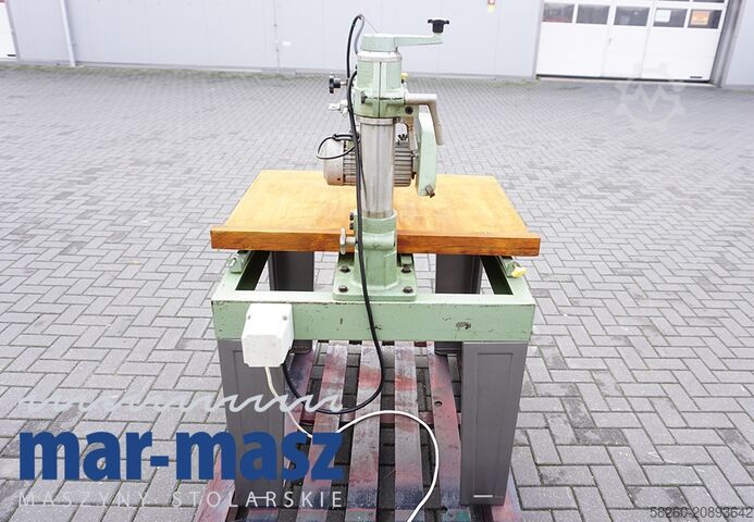 Ukrštena testera DEWALT 