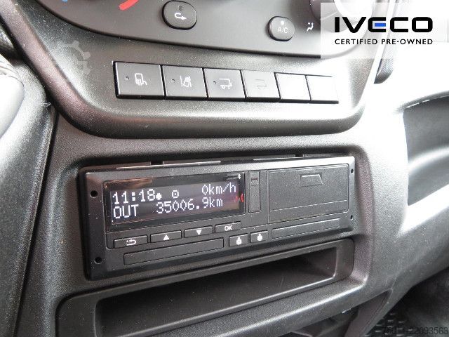 Skåpbil IVECO Daily 70C18HA8/P Koffer/LBW Klima, NL 3228kg