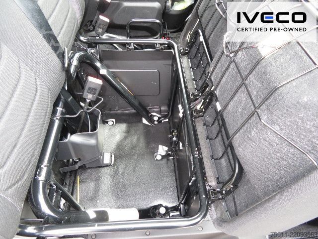 Skåpbil IVECO Daily 70C18HA8/P Koffer/LBW Klima, NL 3228kg