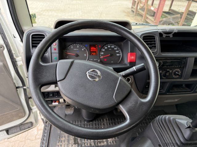 Lastbilmonteret arbejdsplatform NISSAN Cabstar 32.12 Klubb K26 Arbeitsbühne /11.8 Meter