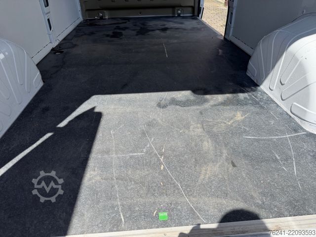 Yüksek tavanlı panelvan CITROEN Jumper Kasten  35 L3H2 Heavy BlueHDi 140 Automat