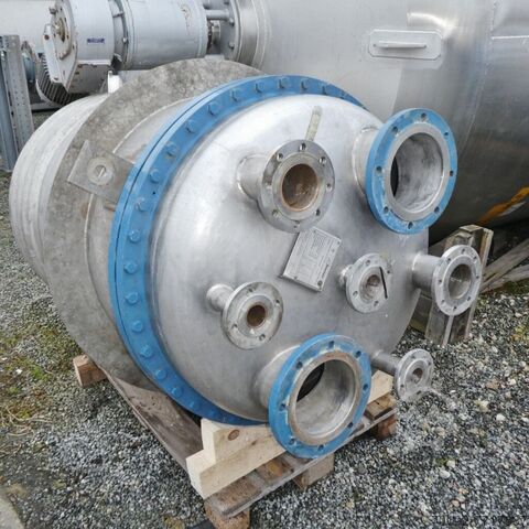 1300 liter verwarmbaar/koelbaar drukvat gemaakt van V4A  