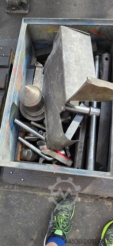 Esztergapad (középpontos) STANKO 1H658 813