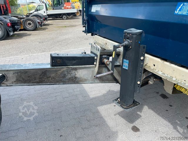 Tresidet tipvognstrailer MÜLLER-MITTELTAL 3-Seitenstahlkipper / Rampen / breite Reifen!