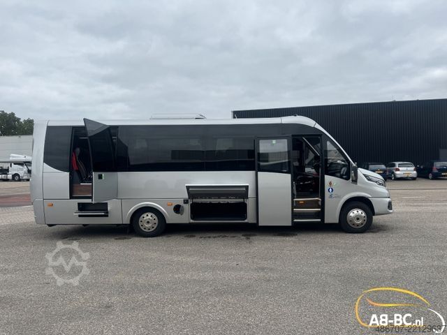 Miniautocarro IVECO Rosero First Touring Electra, Reichweite 336 km
