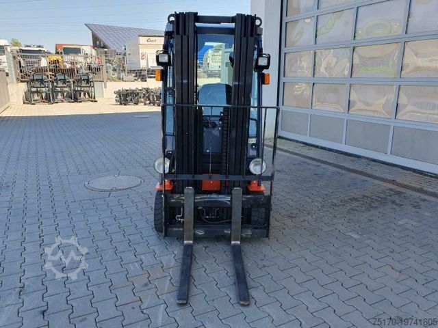 Frontstapler TOYOTA 8FBET15 / Triplex: 4.30m / nur 3.489h! / 2022