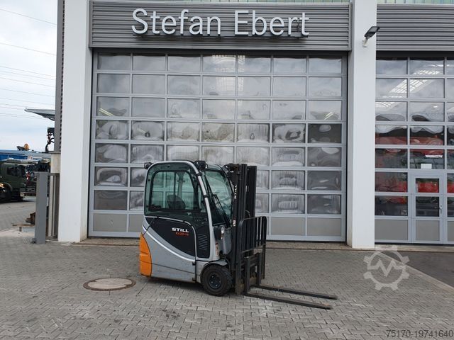 Voorlader vorkheftruck STILL RX 20-14 / Triplex: 4,3m / nur 2.328h / SS