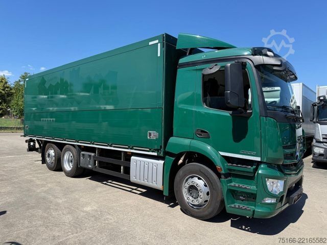 Samochód do przewozu napojów MERCEDES-BENZ ANTOS 2536 L Getränkekoffer 7,40 m LBW 2 T*LENK