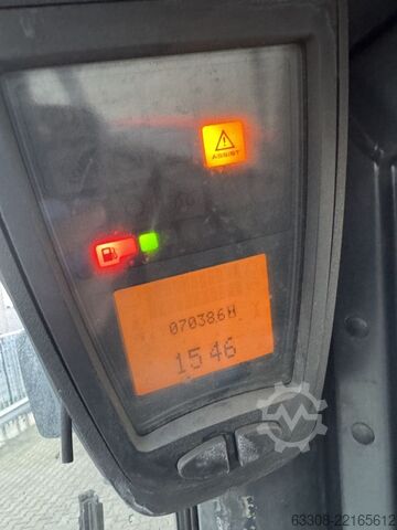 Wózek widłowy z silnikiem wysokoprężnym Linde H35D-02