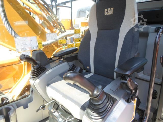 Koparka gąsienicowa CATERPILLAR 330 FLN