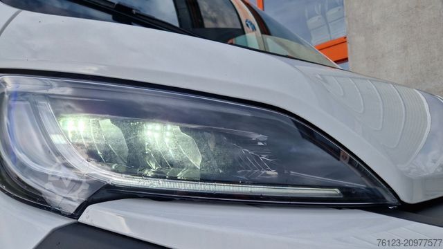 Minibus FIAT 1x Ducato 1x  Opel Movano 18 SS  in Stock