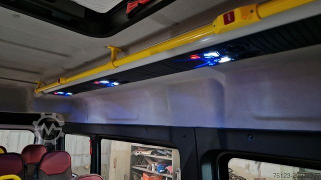 Minibus FIAT 1x Ducato 1x  Opel Movano 18 SS  in Stock