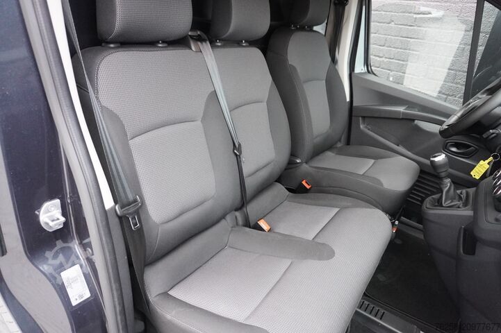 Bestelwagen Renault Trafic 2.0 dCi L2 EURO 6 - Airco- Navi - Cruise...