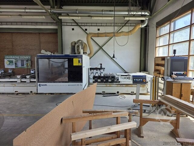 Bearbeitungszentrum SCM accord 30 fx