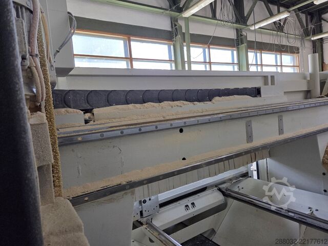 Bearbeitungszentrum SCM accord 30 fx