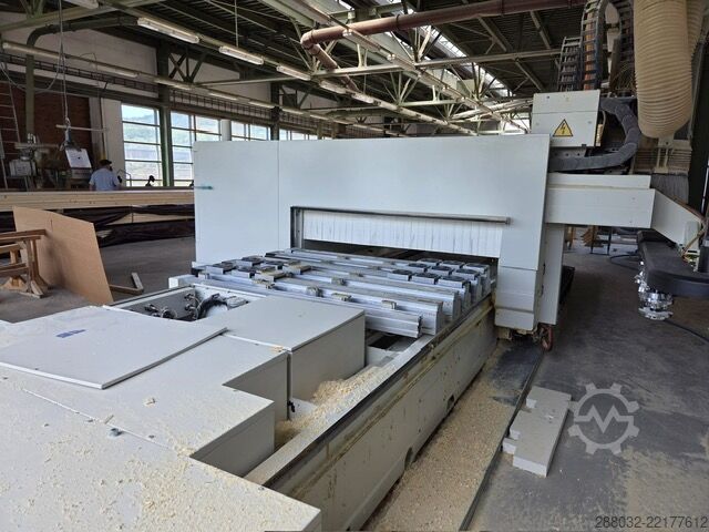 Bearbeitungszentrum SCM accord 30 fx