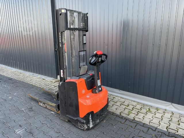 Fodgængerstabler BT SWE100