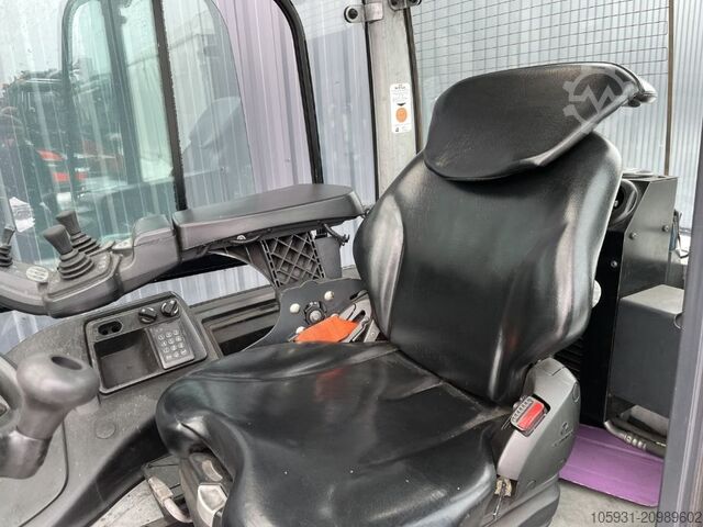 Elektrisk 4 -hjulet gaffeltruck Still RX60-25L/600