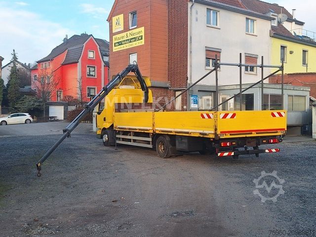 Pick-up varevogn RENAULT MIDLUM 220 DXI HIAB KRAN 9,1m TÜV 07/2026