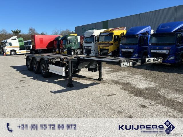 Přeprava kontejnerů Renders Euro 800 / Multi Container Chassis / 20-30-40-4...