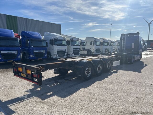 Přeprava kontejnerů Renders Euro 800 / Multi Container Chassis / 20-30-40-4...