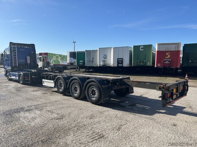 Přeprava kontejnerů Renders Euro 800 / Multi Container Chassis / 20-30-40-4...