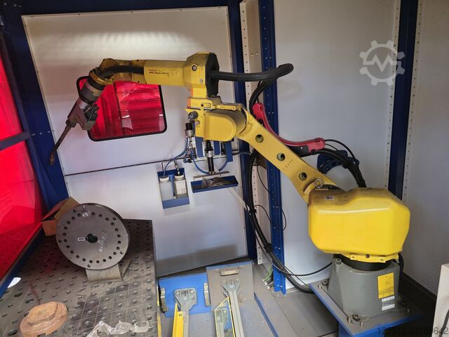 Svařovací robot svařovací buňka FANUC ARC Mate 100iC 12