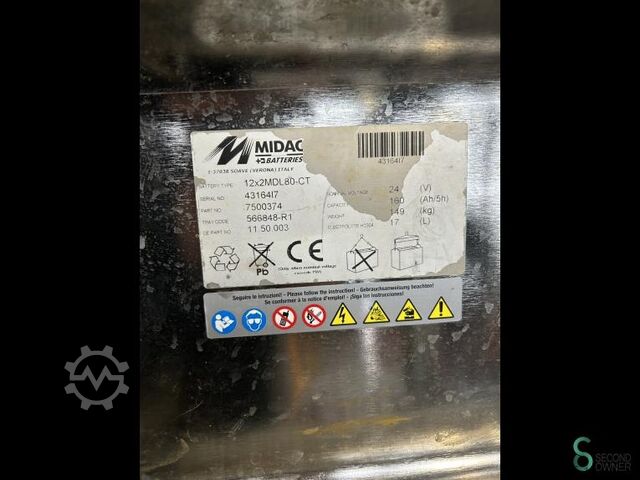 Stapelaar Mitsubishi