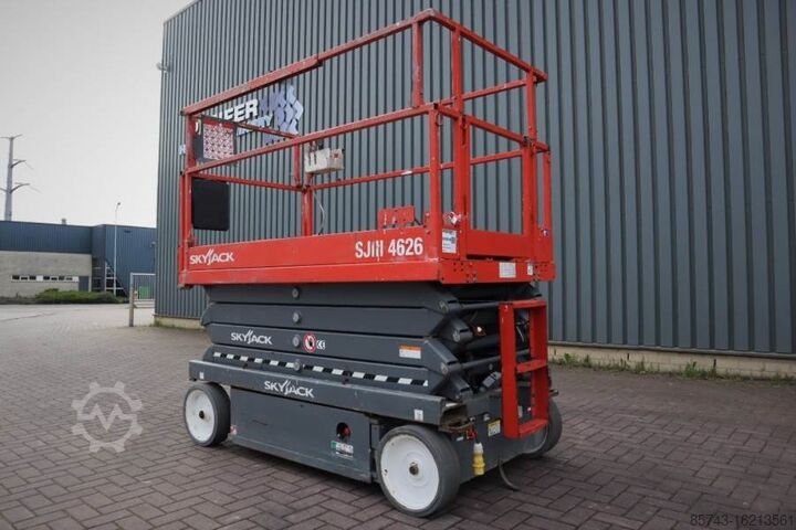 Scherenhebebühne SkyJack SJ4626 ELECTRIC, 10M WORKING HEIGHT, 454KG CAPACIT