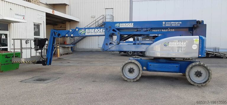 Gelenkteleskoparm Niftylift HR 28 Hybrid 4x4