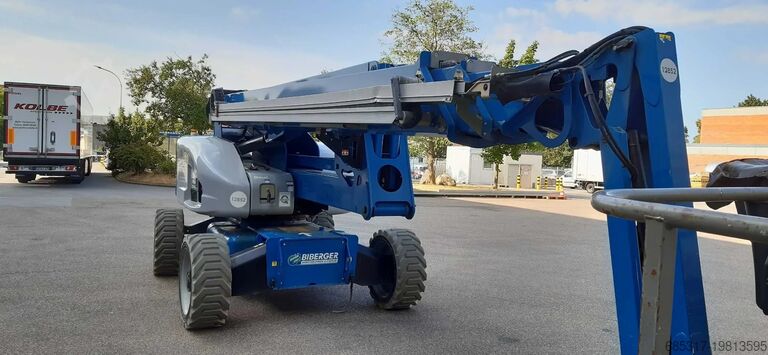 Gelenkteleskoparm Niftylift HR 28 Hybrid 4x4