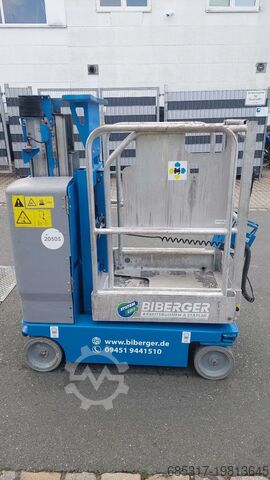 Vertical mast lift Genie GR 12