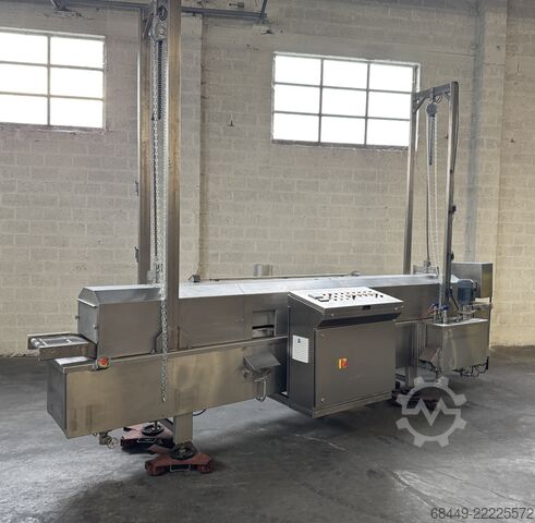 Vleesverwerkingsmachine GEA-CFS braadlijn Type BR 3000/400