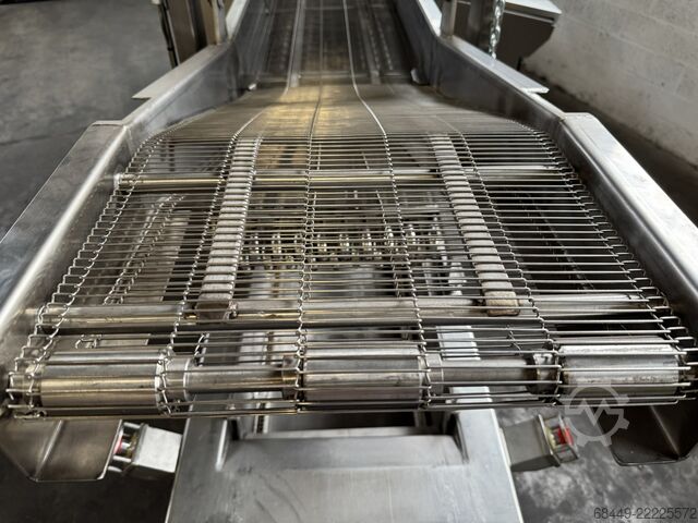 Vleesverwerkingsmachine GEA-CFS braadlijn Type BR 3000/400